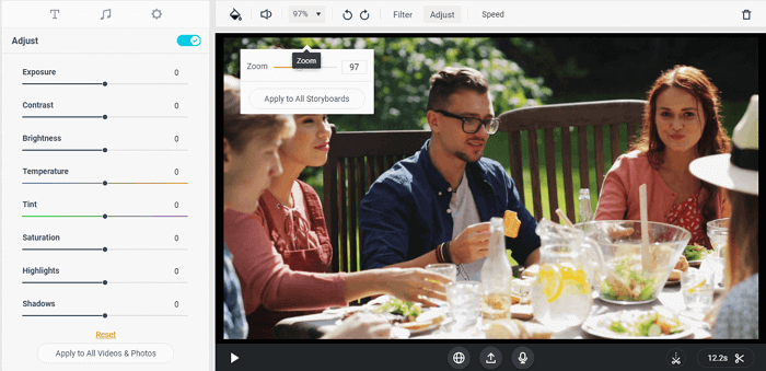 FlexClip - 添加放大/縮小效果到影片